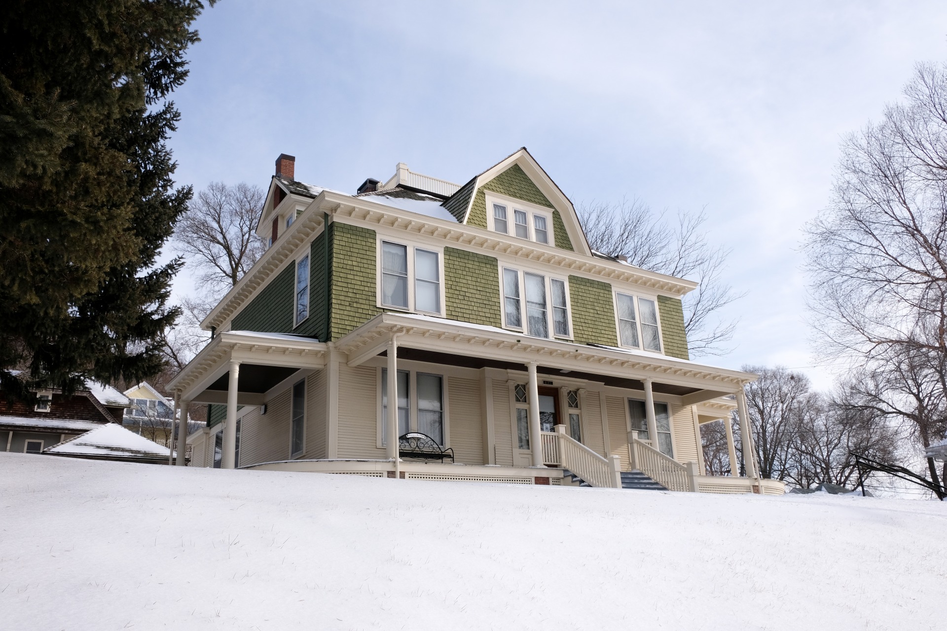 August beresheim house