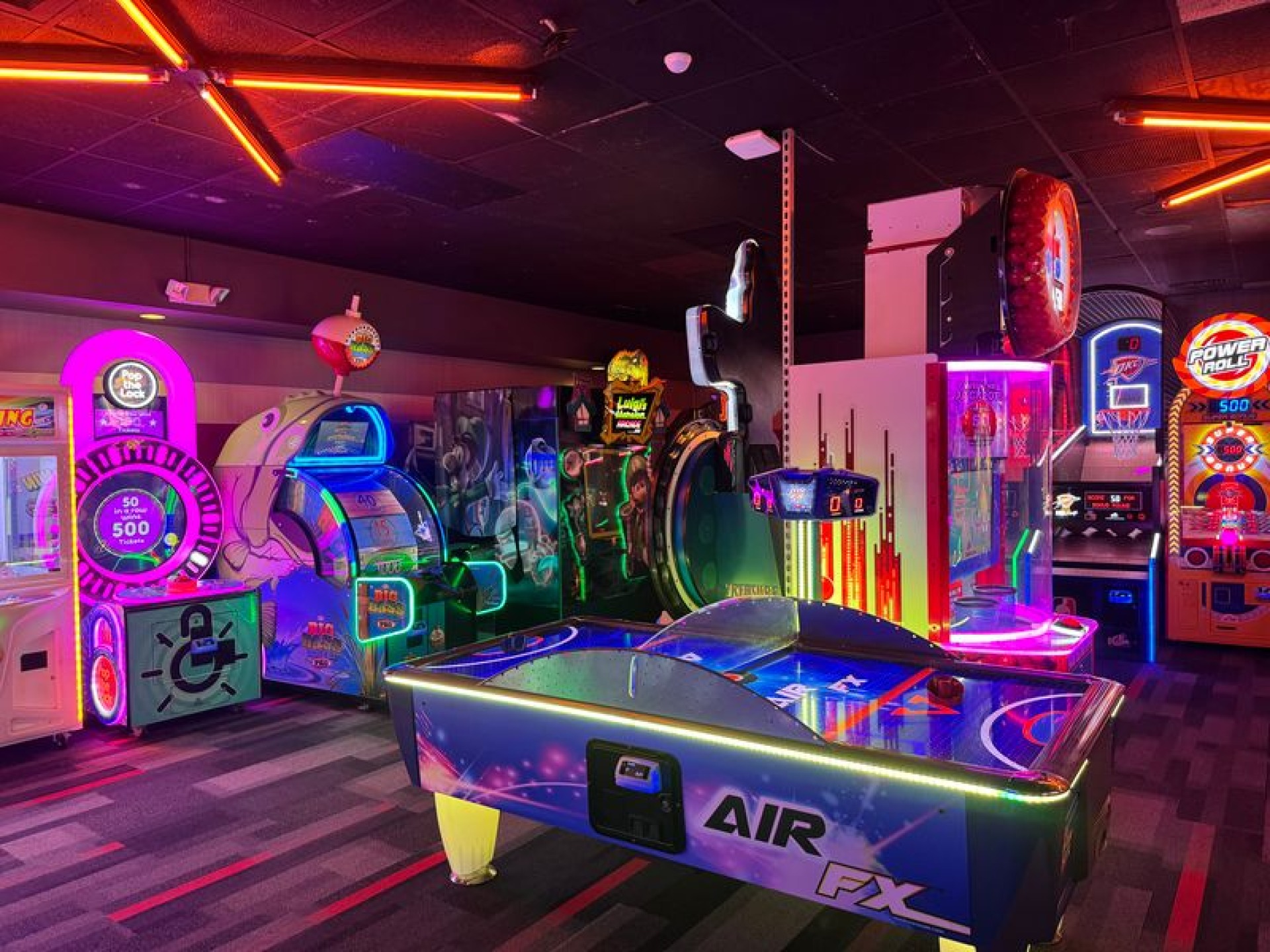 bowlero 