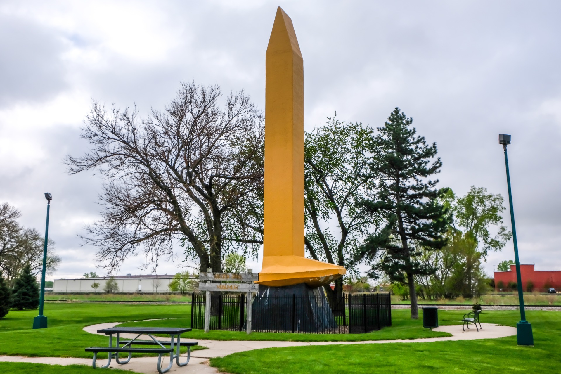Golden spike